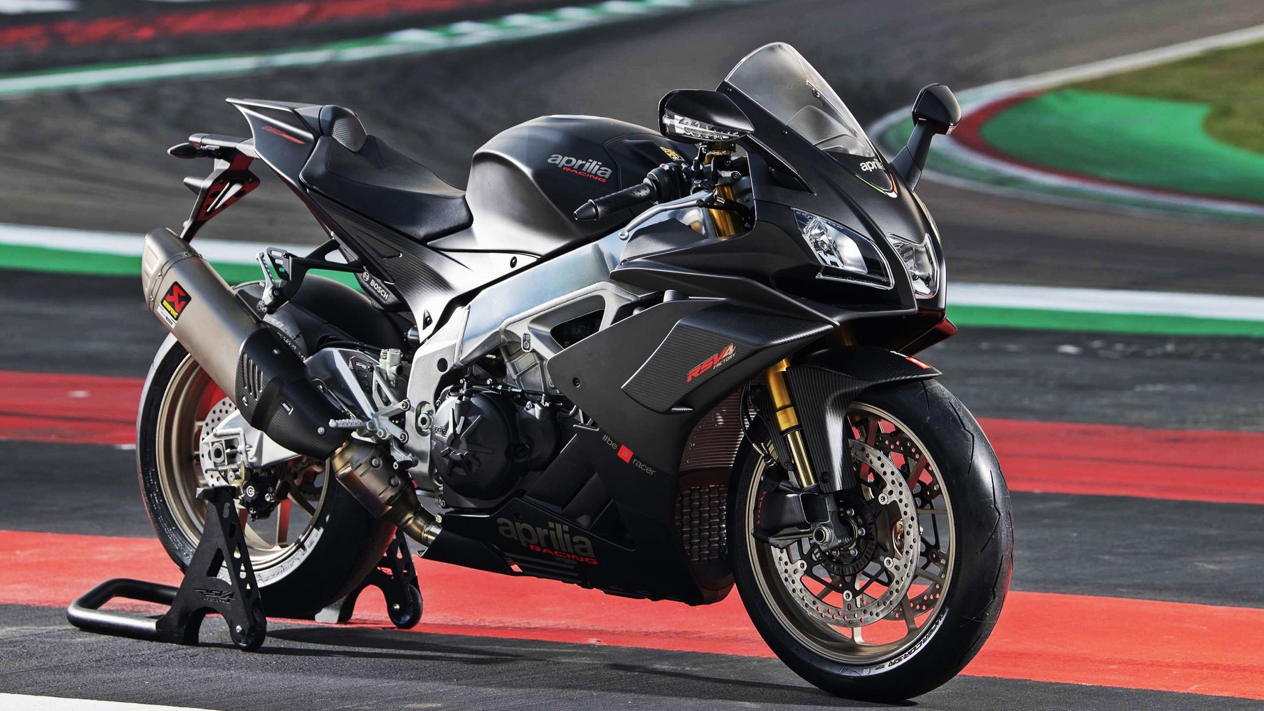 九游用户空间-中国足球发展蓝图明确多阶段目标与时间表,中国足球发展事业的三个目标